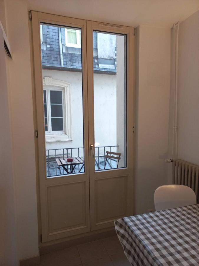 Le Carnot, A Deux Pas Du Centre Ville Besanzón Exterior foto
